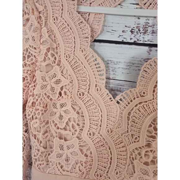 LULUS lovely blush Pink Dress lace long sleeve Maxi size Medium - Picture 3 of 5